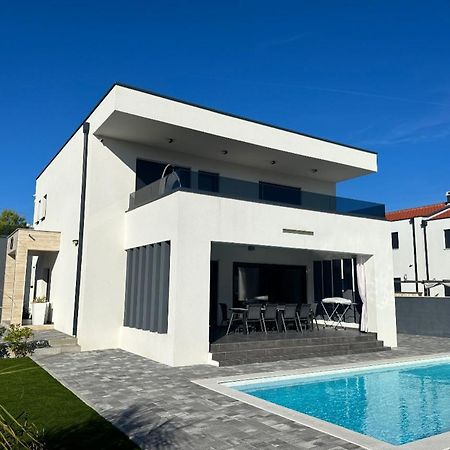 Villa Mila Vrsi Exterior photo