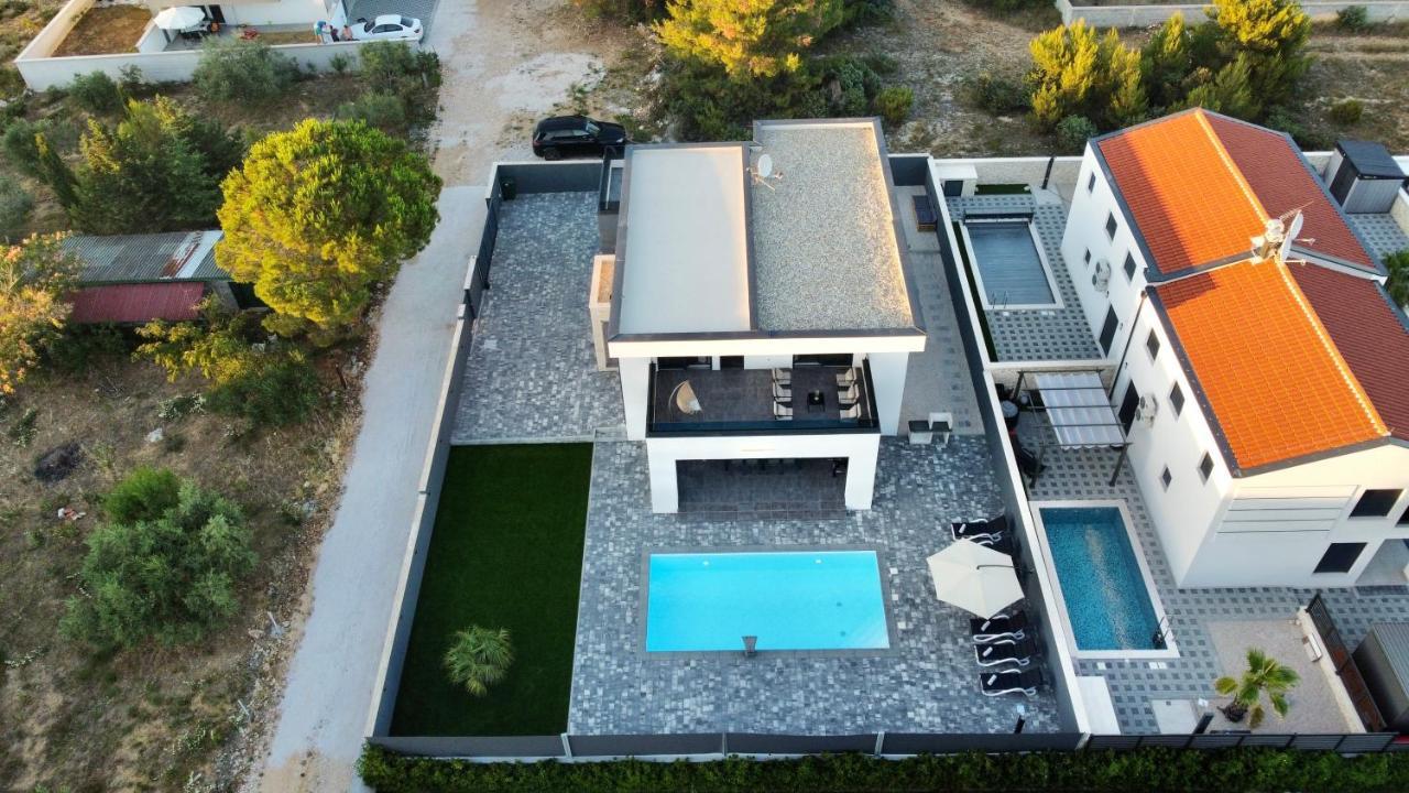 Villa Mila Vrsi Exterior photo